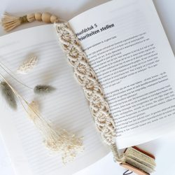Macramé Bladwijzer